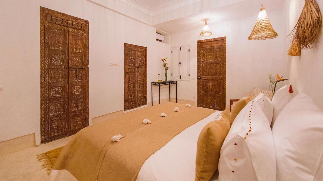 Riad 48 & Spa マラケシュ エクステリア 写真